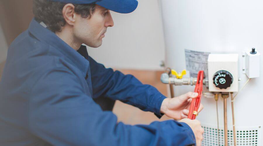 Expert burst pipe repair services in Knobel, AR
